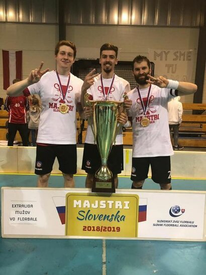 Majster slovenskej extraligy mužov vo florbale náš žiak Martin Žiaček