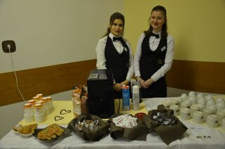 žiaci hotelovej akadémie