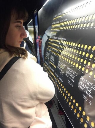 61173468_707437693023590_8078361797582651392_n