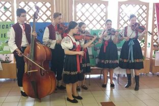 Jarný festival cestovného ruchu o púchove-praktická maturita iv.psz - 1