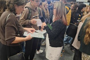 Zväčšiť fotografiu - Stredoškolák 2025