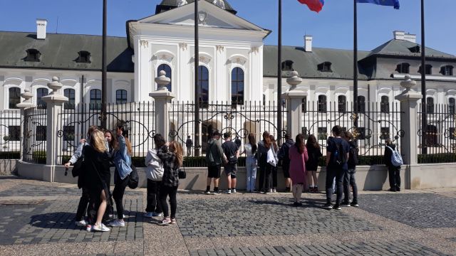 Návšteva Francúzskeho inštitútu a historických pamiatok v Bratislave